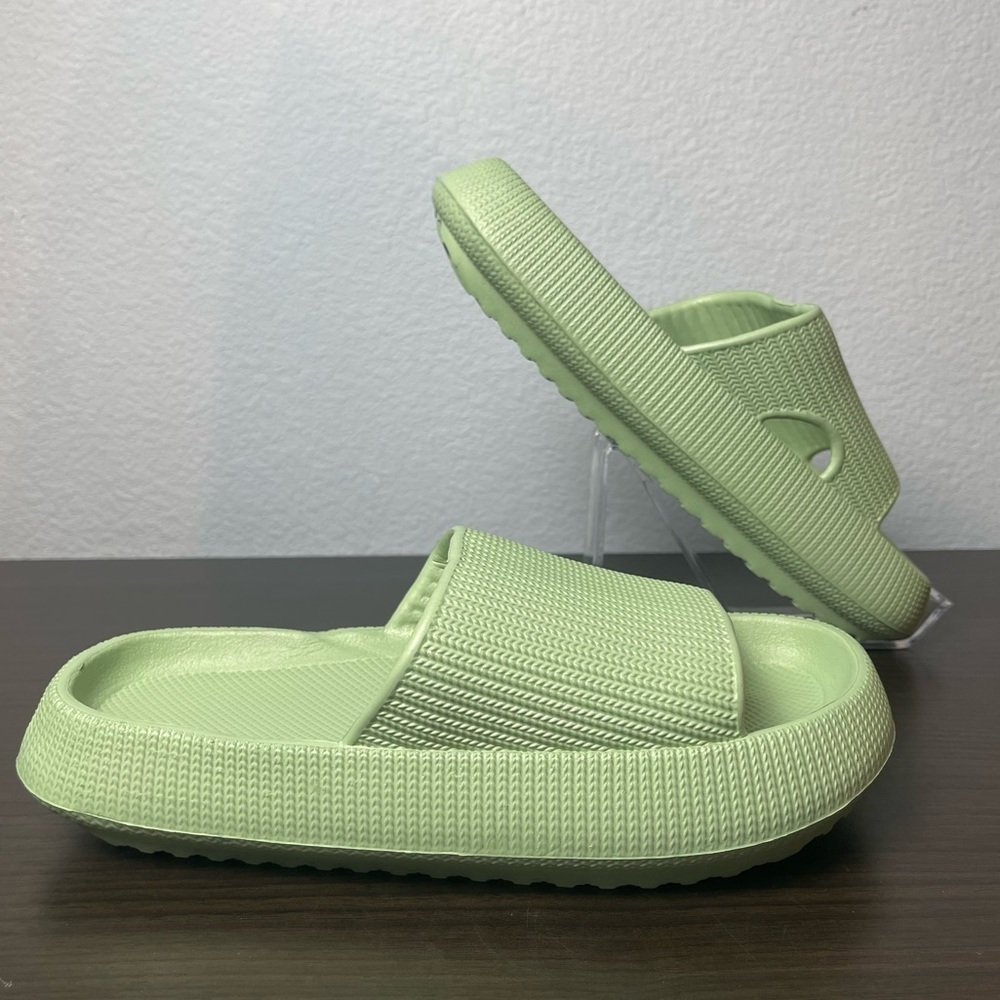 Green Soft Cushion Foam Band Sandals Pool Shower Shoes